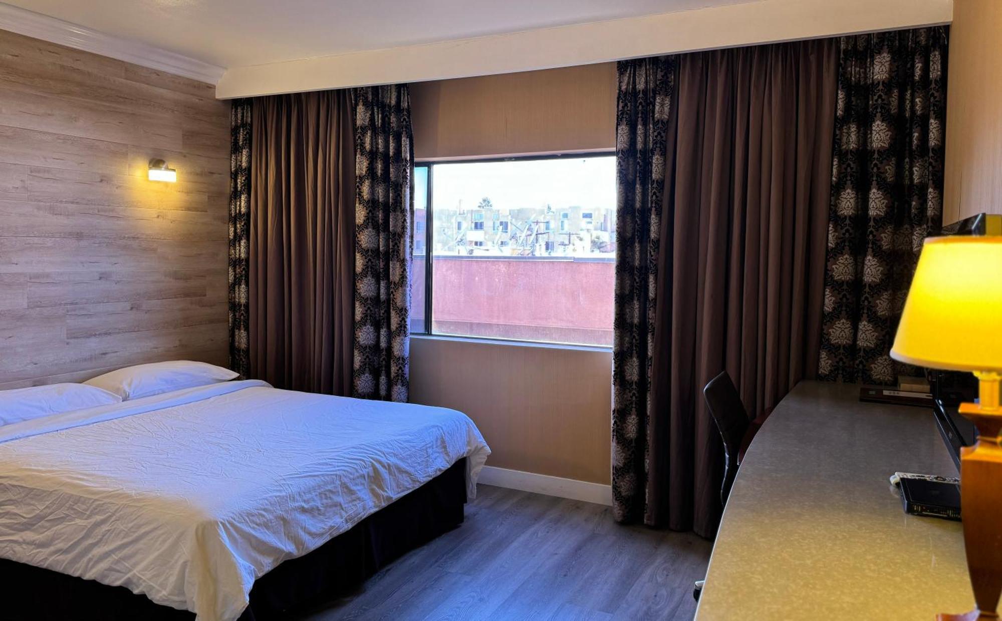 Garden Suite Hotel And Resort Los Angeles Luaran gambar